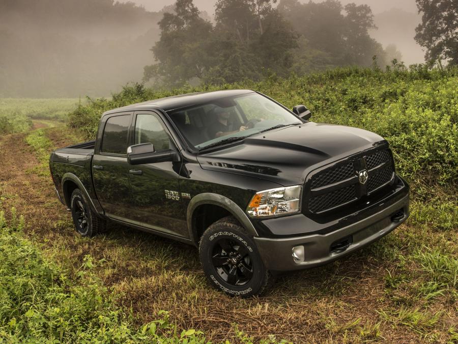  Dodge Ram 1500 Outdoorsman Crew Cab 2012 года  (фото 2 из 3)